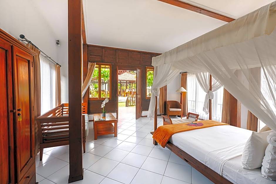 The Joglo By The Beach Pemuteran Bali