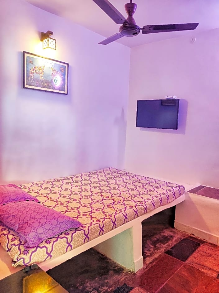 Rajalakshmi Guest House