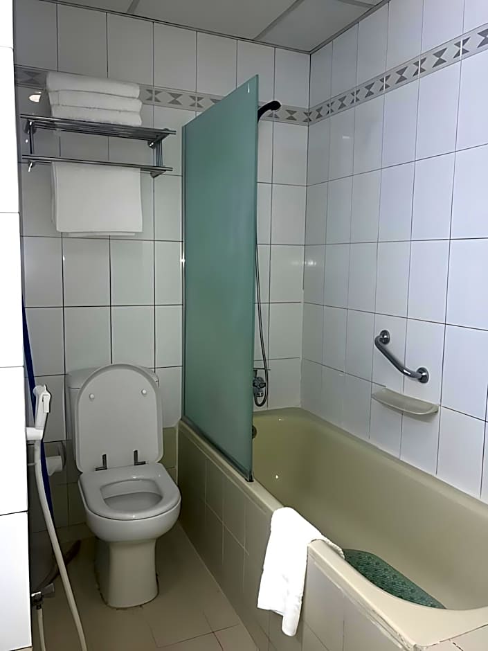 Sky Hotel Apartments