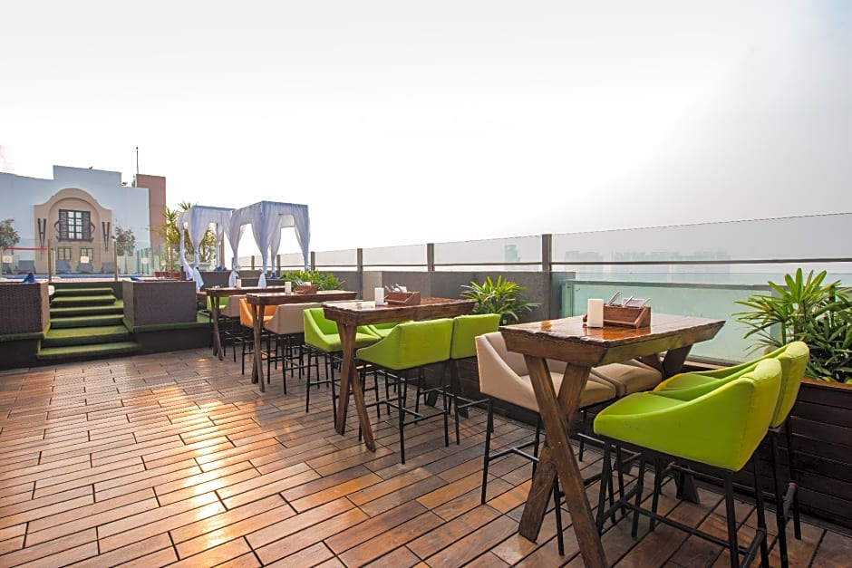 DoubleTree by Hilton Gurugram Baani Square