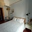 Les Magranes Bed & Breakfast