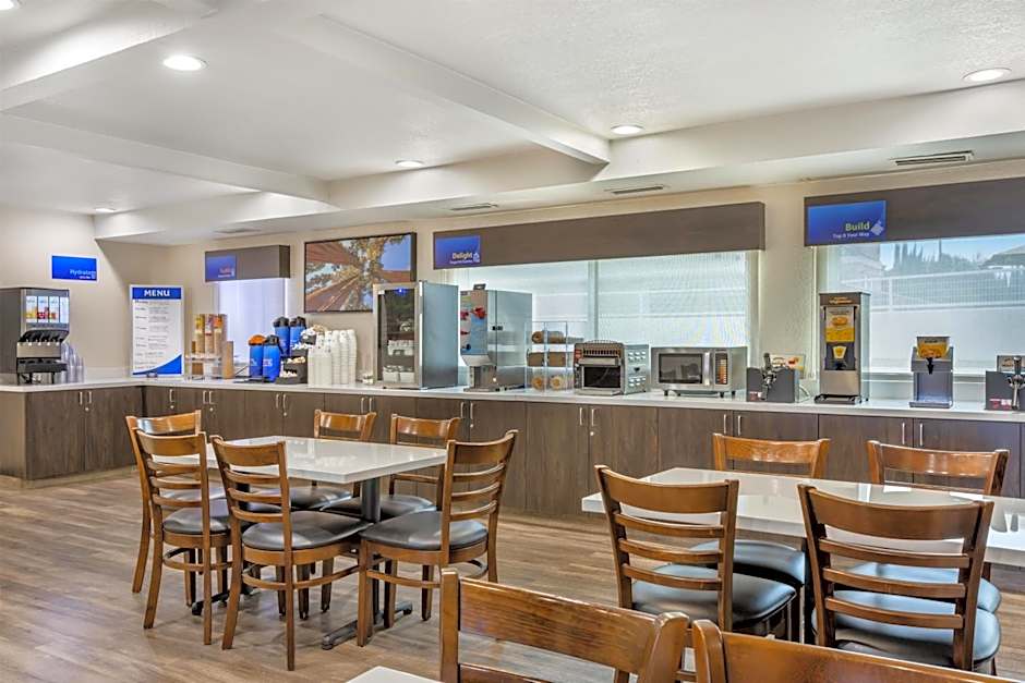 Best Western Town & Country Lodge