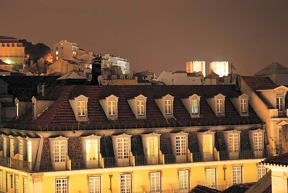 Browns Boutique Hotel