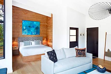 King Suite with Balcony