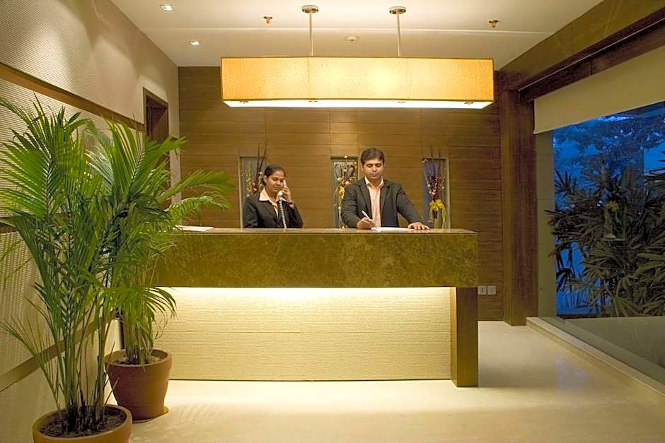 Shervani Hotel Nehru Place