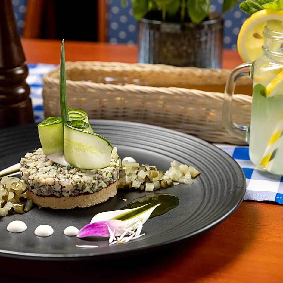 Hotel Diamond w Białym Dworku