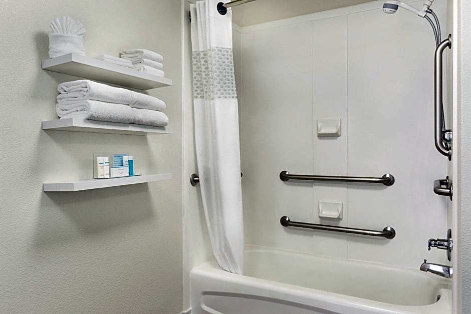 Hampton Inn By Hilton And Suites Tarpon Springs