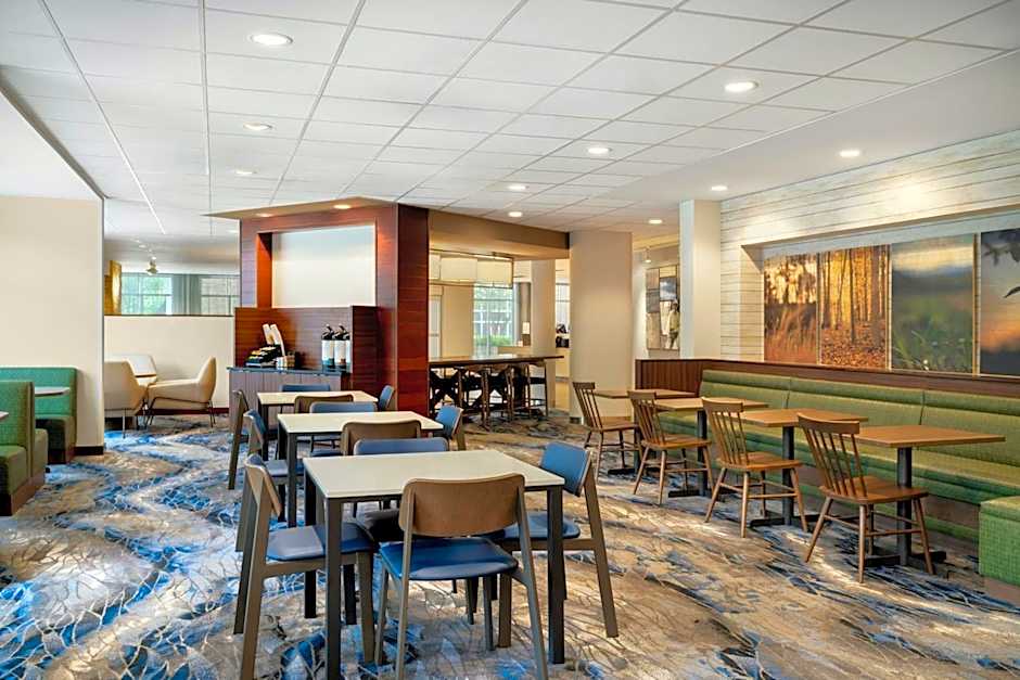Fairfield Inn & Suites by Marriott Cincinnati Uptown/University Area
