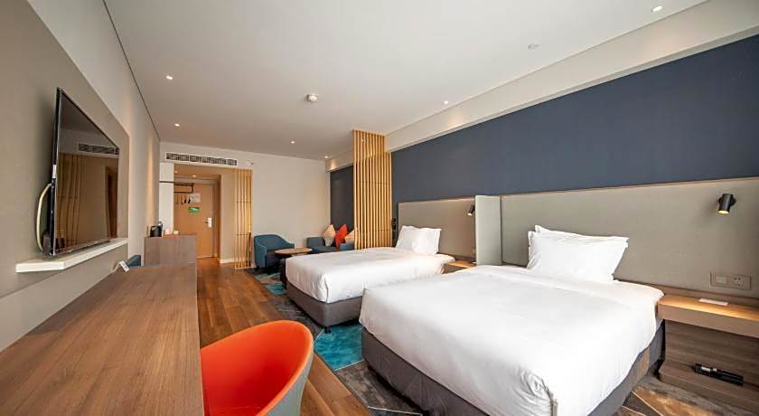 Holiday Inn Express Dongyang Hengdian By IHG