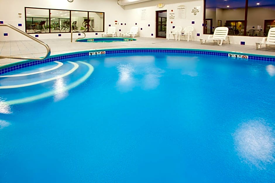 Holiday Inn Express Hotel & Suites Elkins By IHG