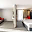 Holiday Inn Express Paris Poissy By IHG