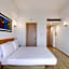 Red Fox by Lemon Tree Hotels, Sector 60, Gurugram