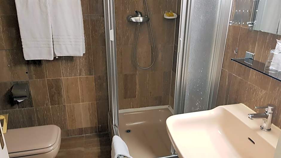 Hotel Century