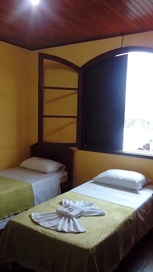 hostel MdeMarilia