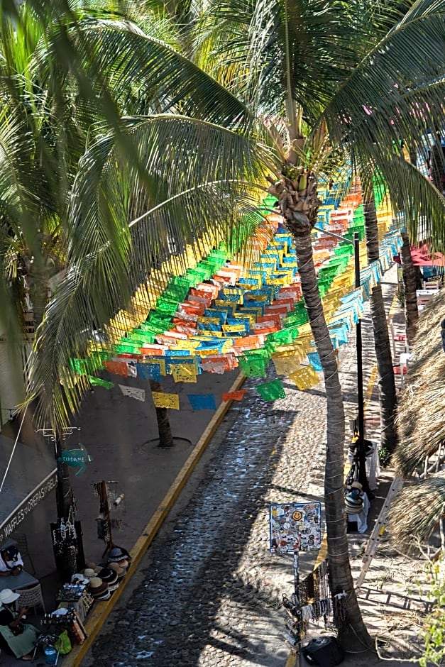 Sayulita Central Hotel