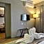 Cresta Jameson Hotel