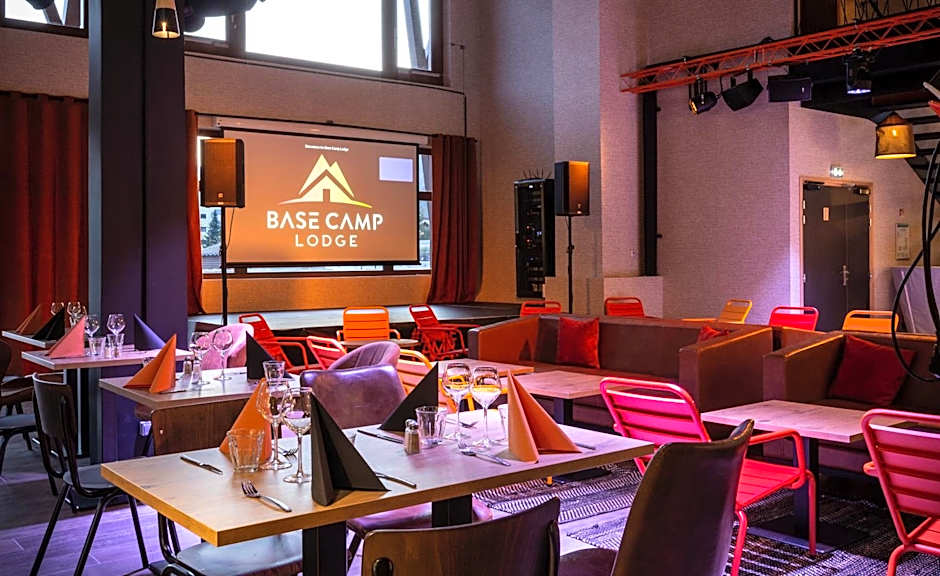 Base Camp Lodge Hotels