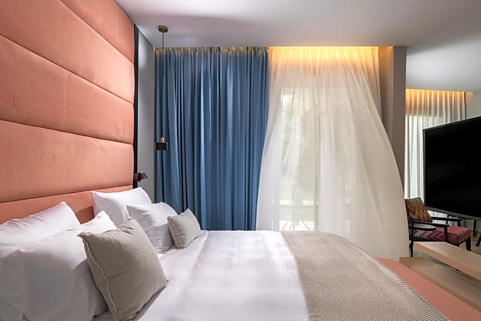 Almond Hotel - Adults only