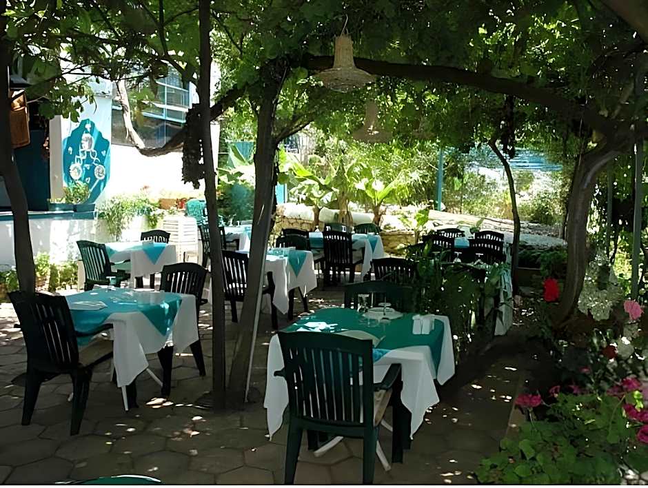 Sardunya Otel