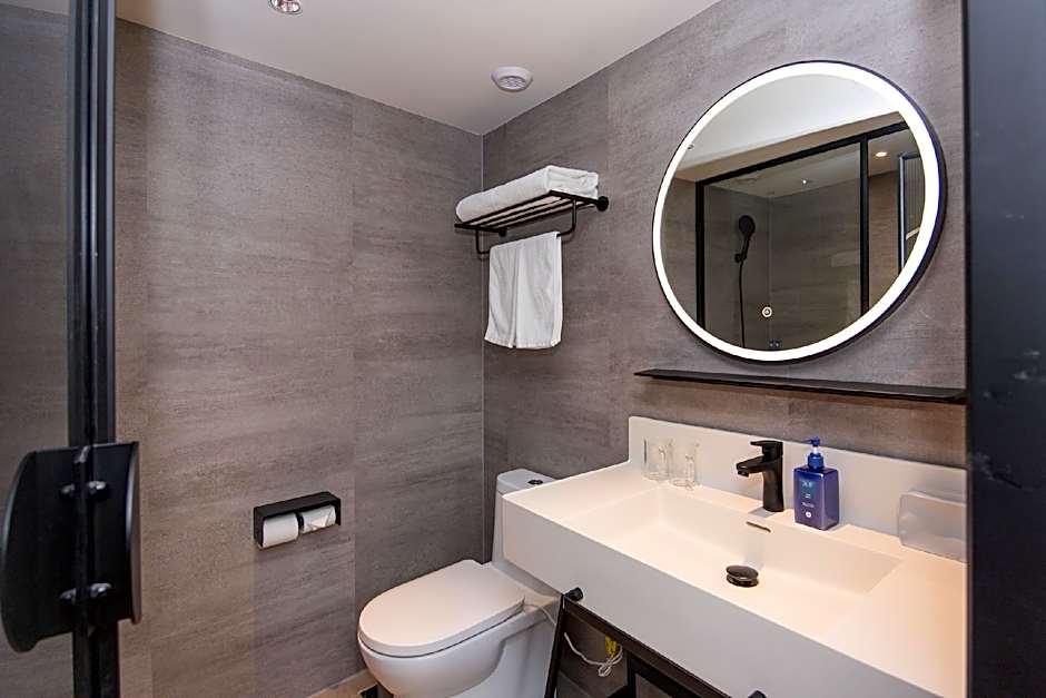 Hanting Hotel Nanjing Huangpu Road