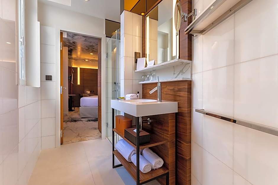 InterContinental Paris Champs Elysees EtoileBy IHG