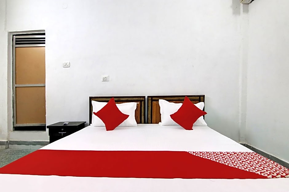 Hotel O R S Guest House