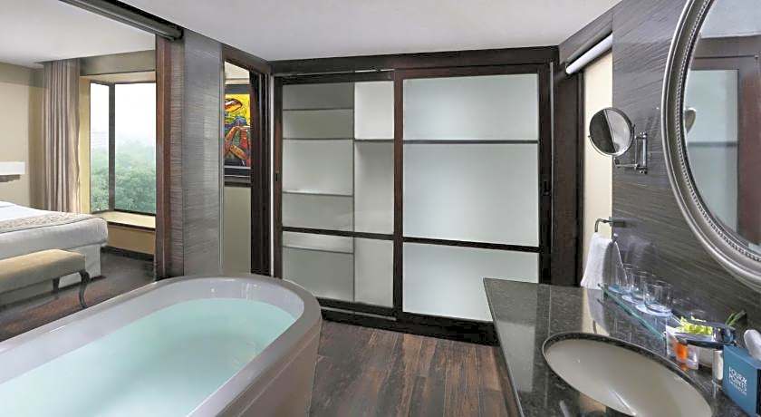 Four Points by Sheraton Lahore