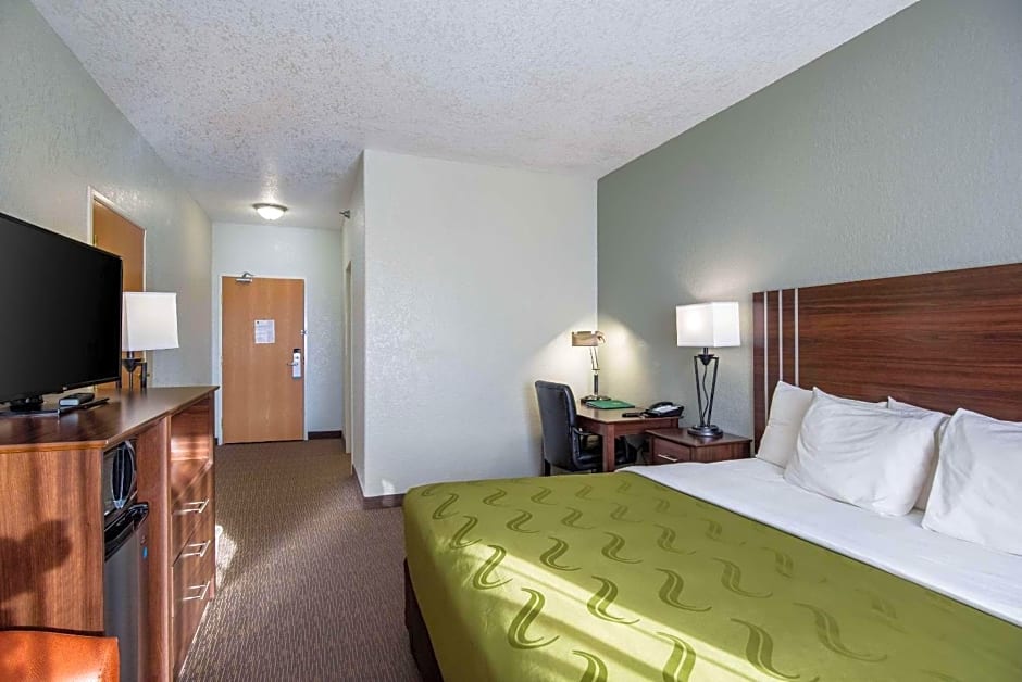 Quality Inn & Suites West