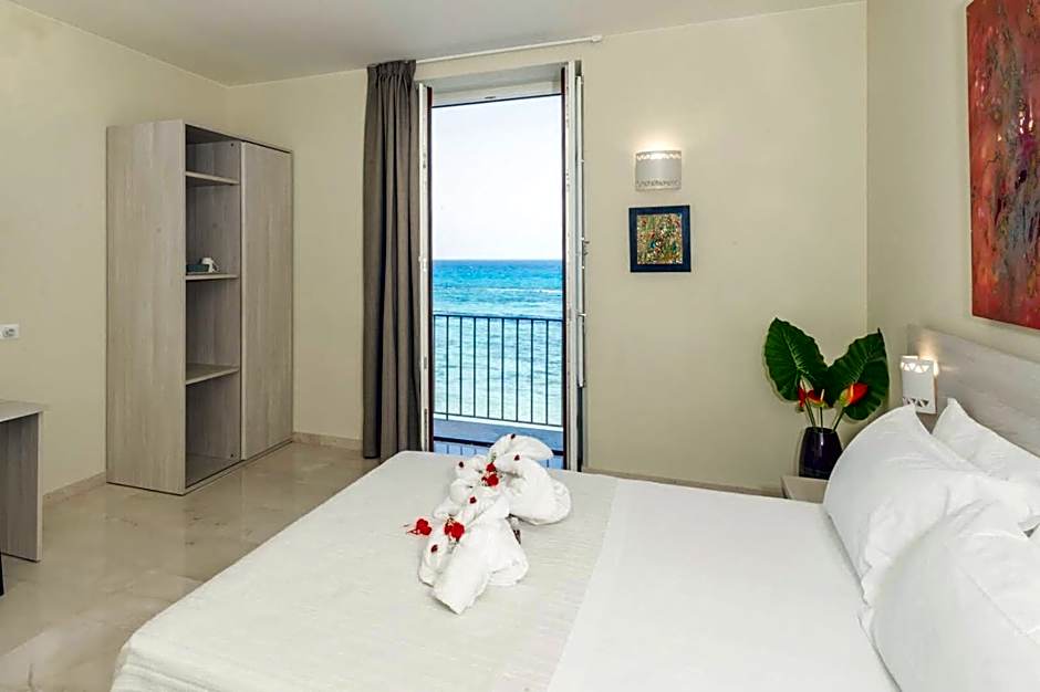 Photo 1 of 11 of Sea View