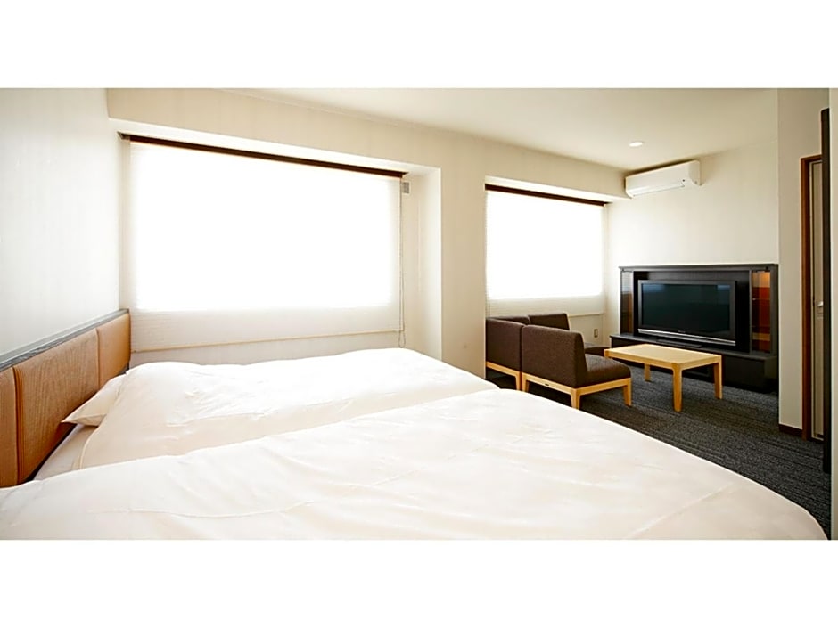 Green Hotel Yes Nagahama Minatokan - Vacation STAY 24696v