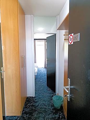 Double or Twin Room with Balcony