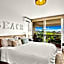 Prime Location! Walk to Beach, Shops & Dining!