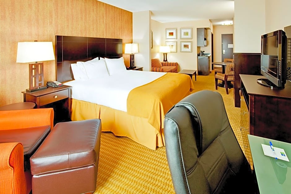 Holiday Inn Express Hotel & Suites Lebanon By IHG