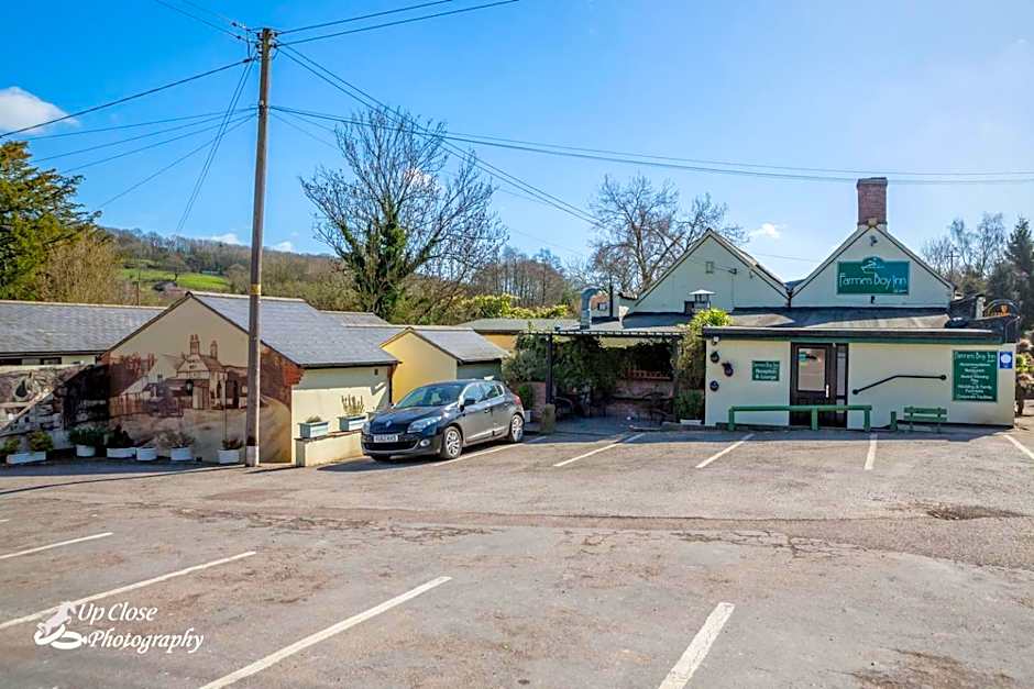 The Farmers Boy Inn Guest House