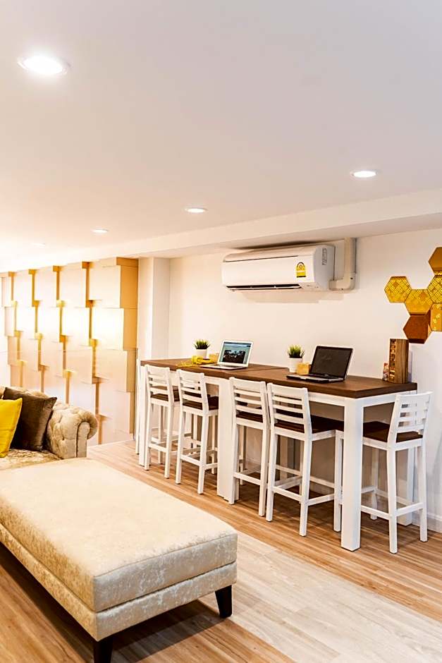 The LOL Elephant Hostel