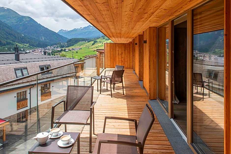 Mountain Spa Residences