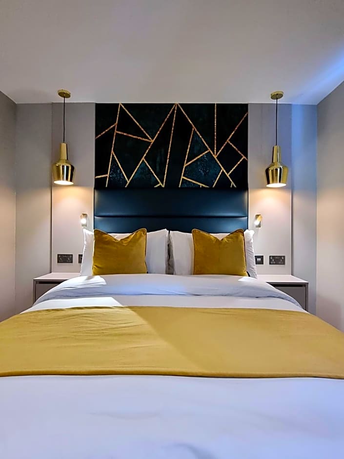 NOX Kensington Gardens