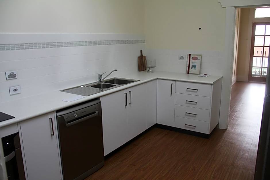 Mentor Chambers Apartment Bed & Breakfast