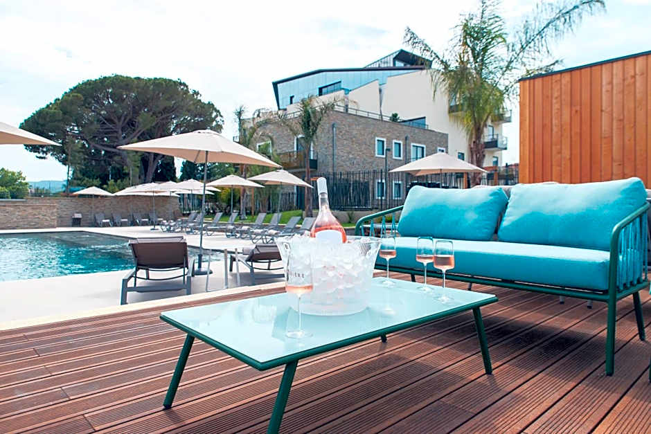 Ilot du Golf, BW Premier Collection