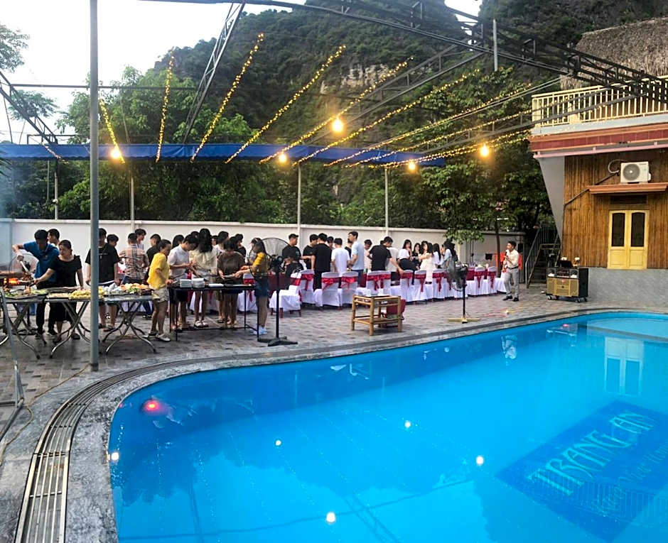 Trang An River View Homestay