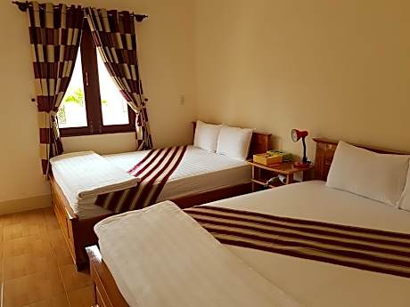 Deluxe Quadruple Room for 4 People