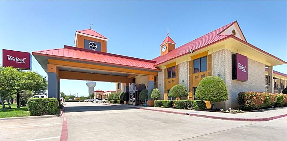 Red Roof PLUS+ Dallas - Addison