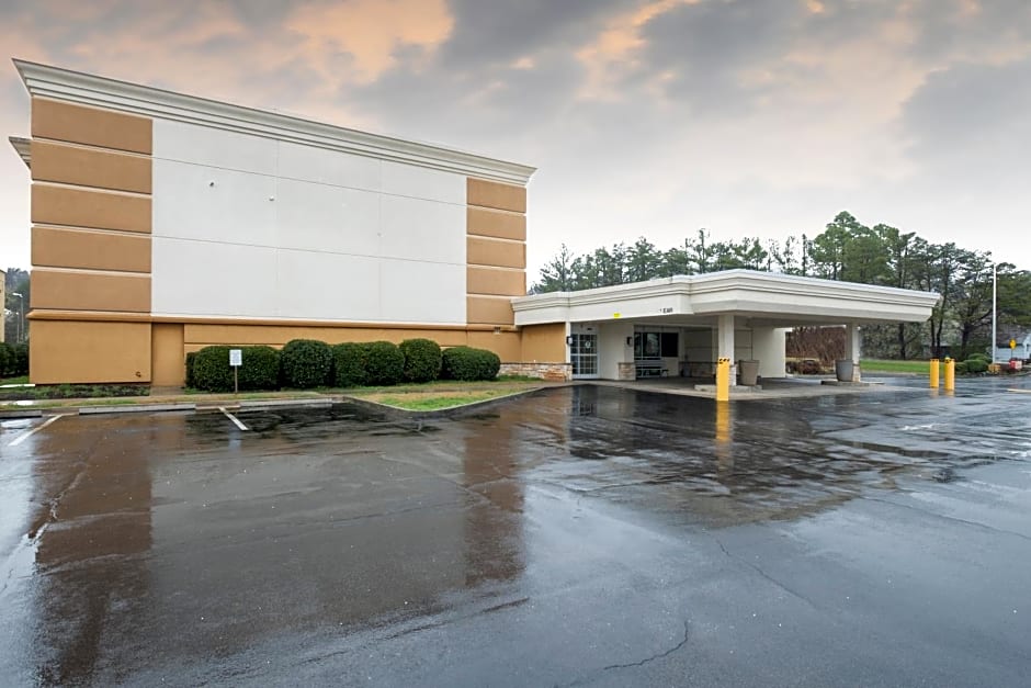 Red Roof Inn Knoxville Central – Papermill Road