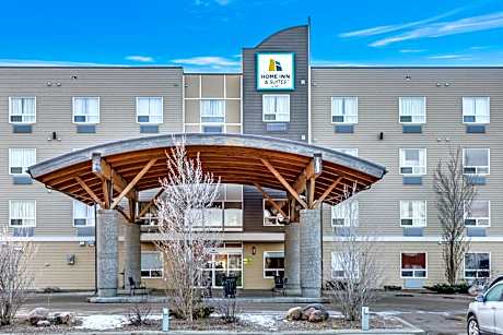 Home Inn and Suites Lloydminster