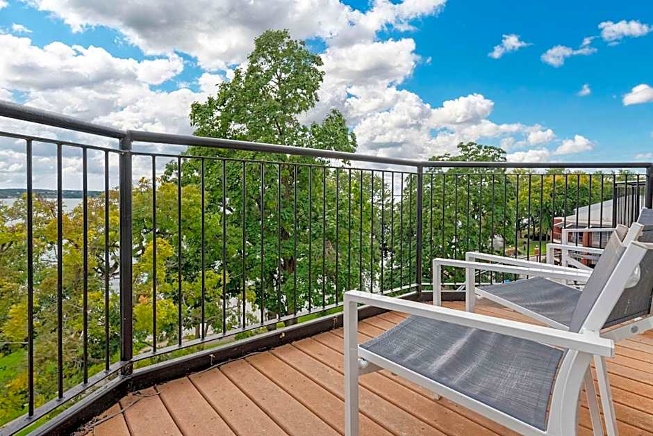 Heidel House Hotel and Conference Center, Ascend Hotel Collection