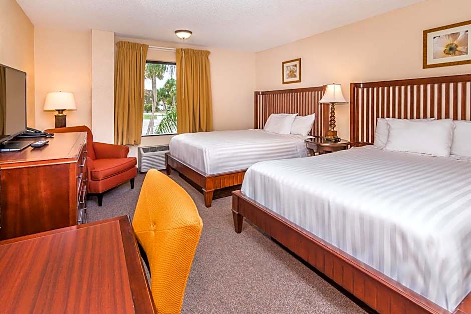 Days Inn & Suites by Wyndham Lake Okeechobee