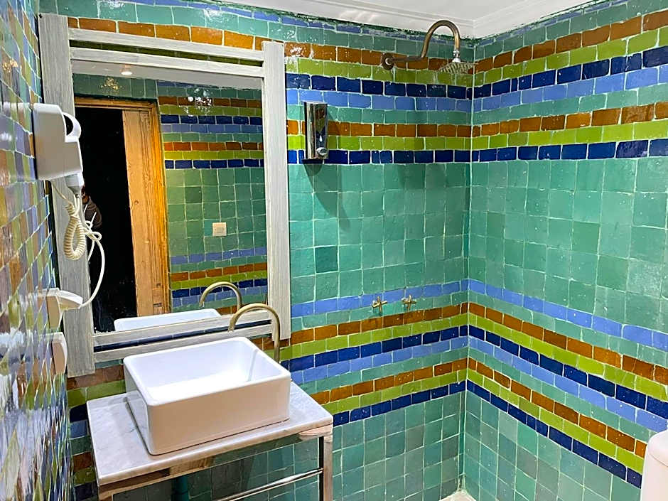 Mama Souiri Hotel