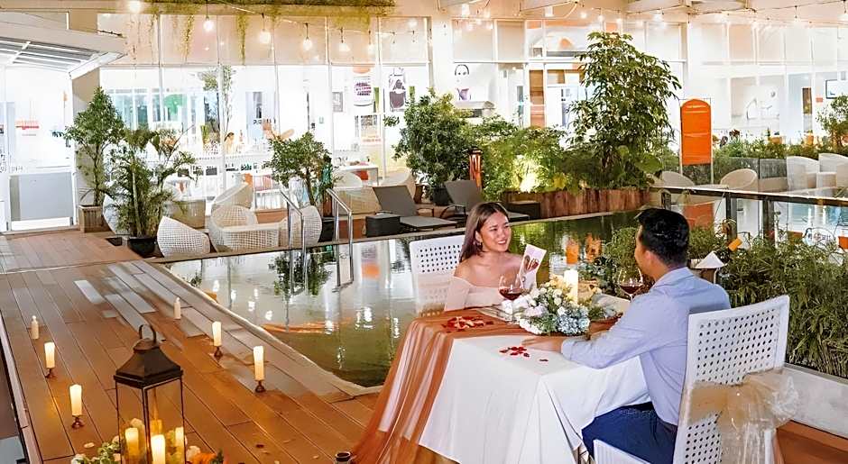 Harris Hotel Batam Center