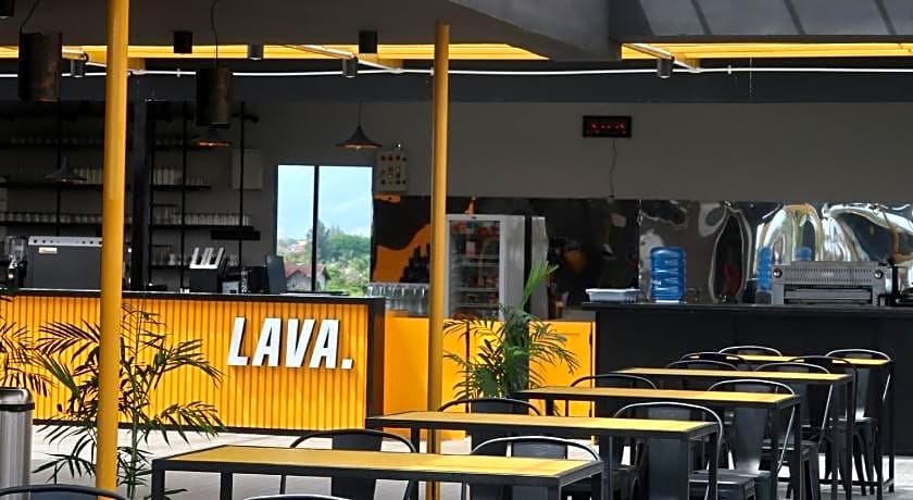 Fhandika Boutique Inc.