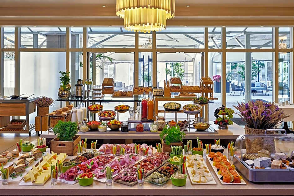 Paris Marriott Champs Elysees Hotel